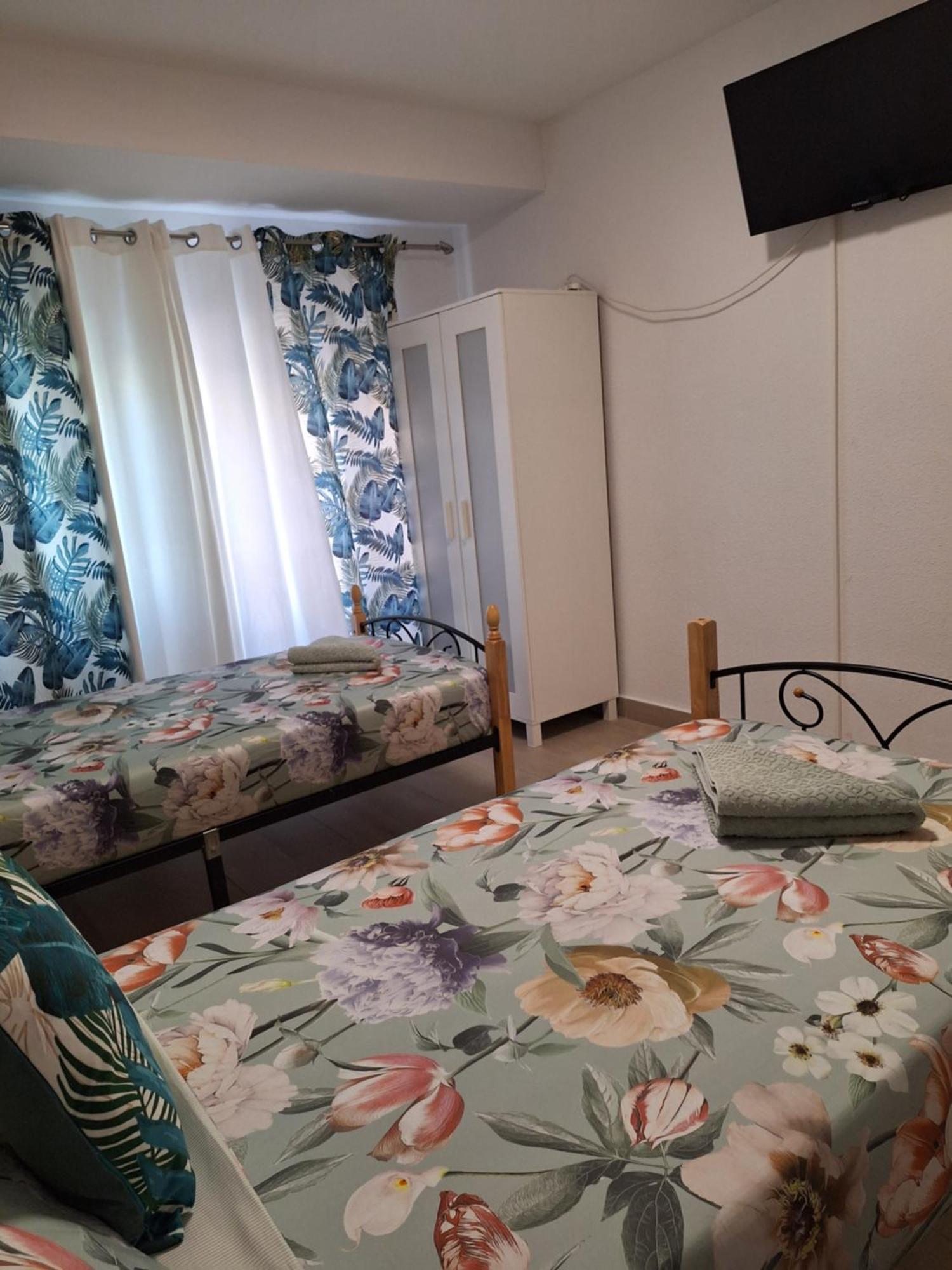Sweet Dreams Apartment อาลิกันเต ภายนอก รูปภาพ